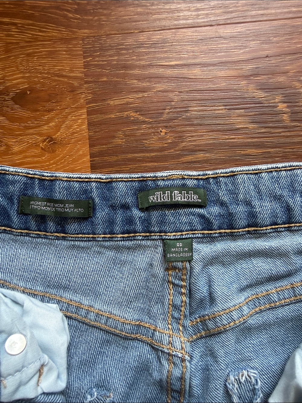 Wild Fable Light Blue High Rise Ripped Mom Jeans - Picture 2 of 3